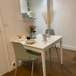 Appartement Moderne Quartier Saint Lazare